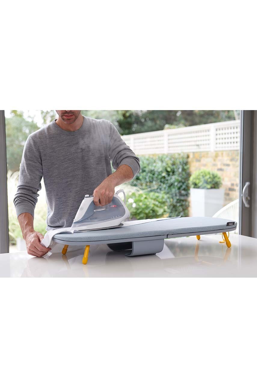 Πτυσσόμενη σιδερώστρα Joseph Joseph Pocket Plus φωτογραφία