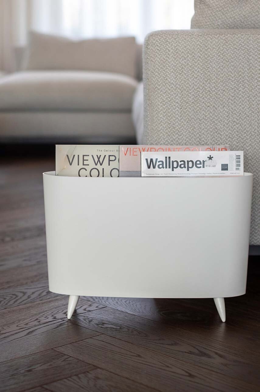 Θήκη για εφημερίδες και περιοδικά Koziol Milano φωτογραφία