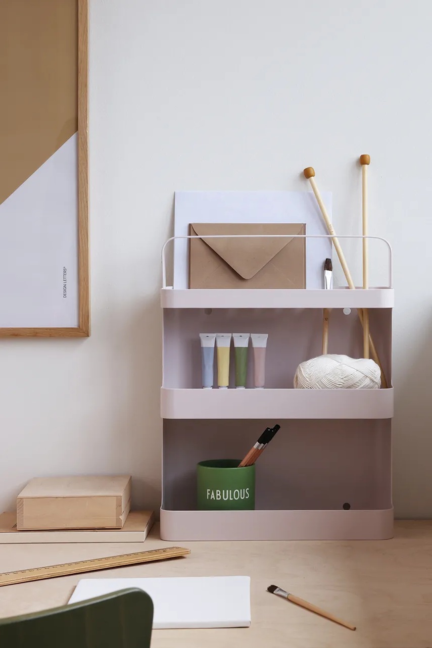 Κρεμαστό ράφι Design Letters Camping χρώμα: πολύχρωμο φωτογραφία