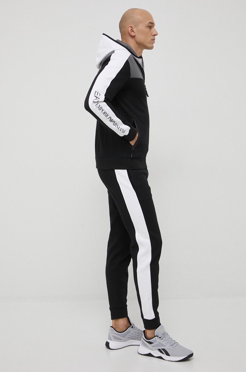 

Анцуг EA7 Emporio Armani мъжки в черно, Черен