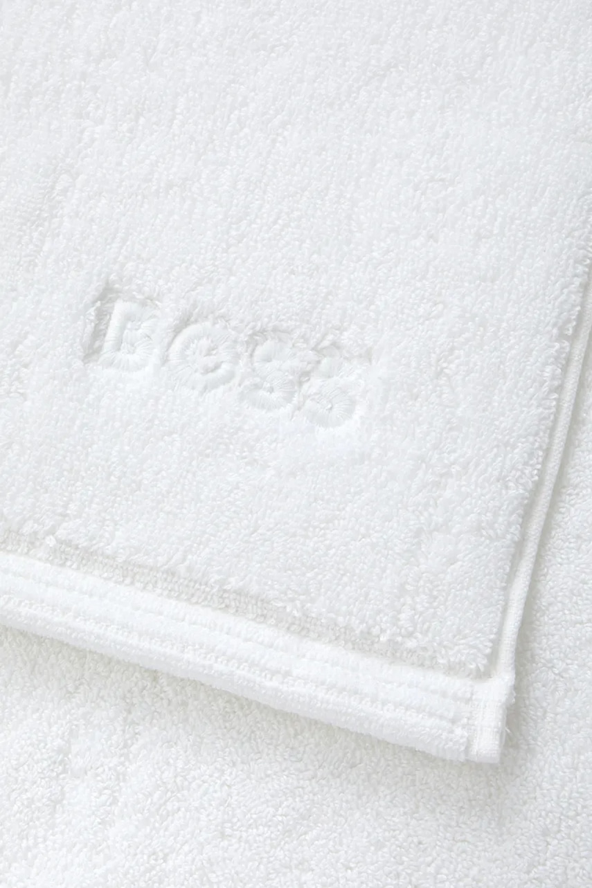 Bavlnený kúpeľňový koberec BOSS EDGE White 50 x 70 cm
