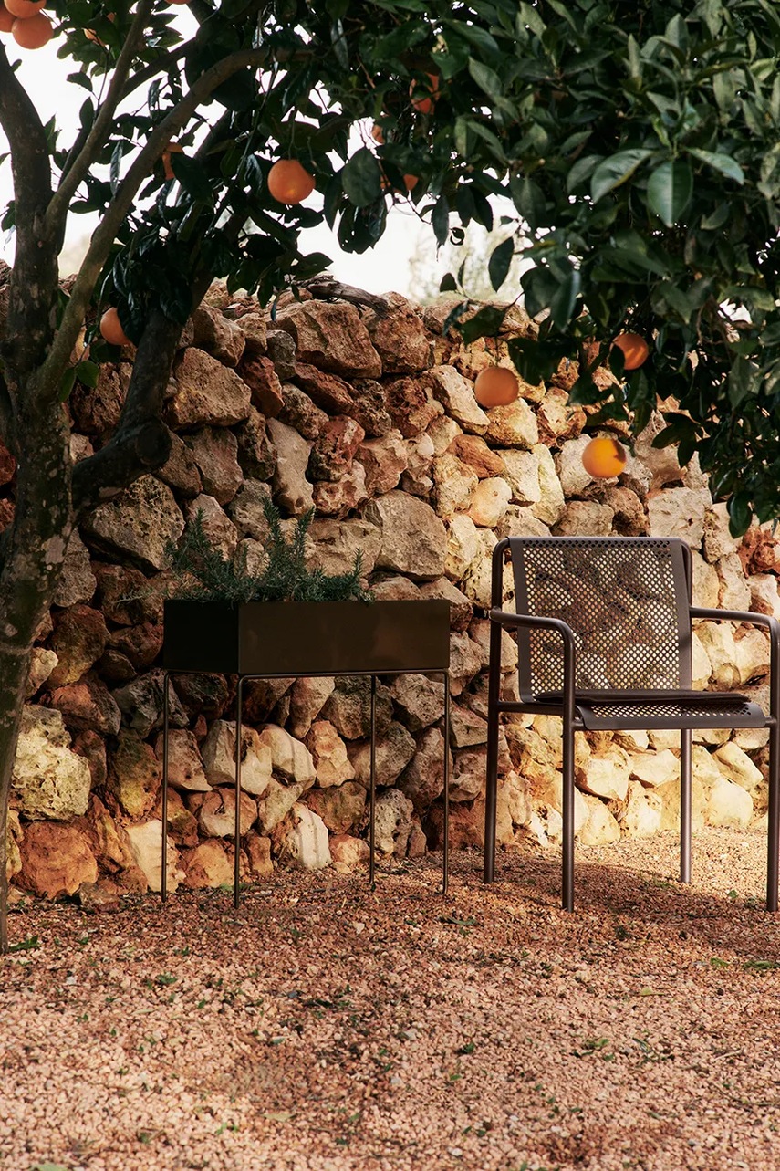 Γλάστρα με βάση ferm LIVING Plant Box 65 x 60 cm χρώμα: καφέ φωτογραφία