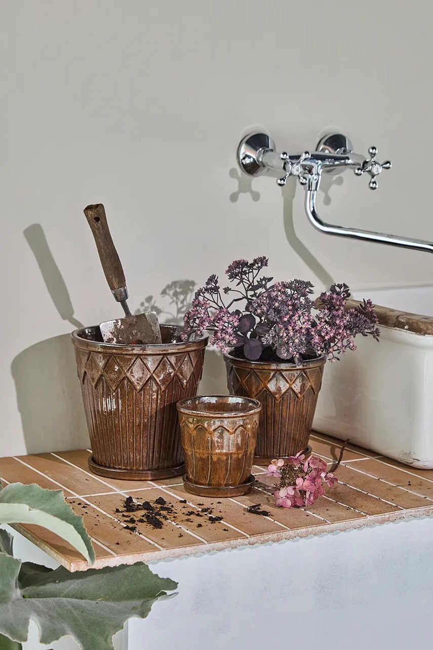 House Doctor σετ γλαστράκια με βάση από κεραμικό φωτογραφία