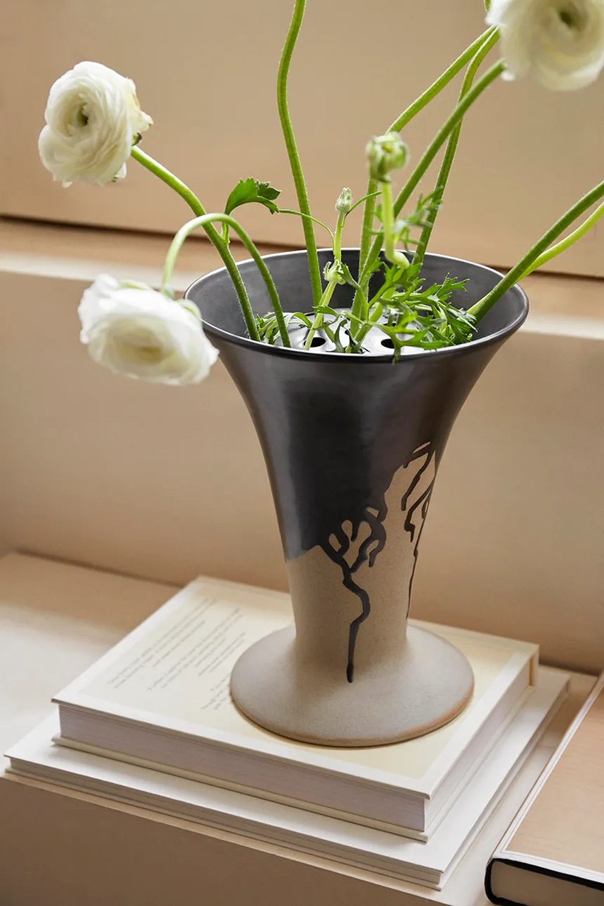 Διακοσμητικό βάζο ferm LIVING Flores Vase φωτογραφία