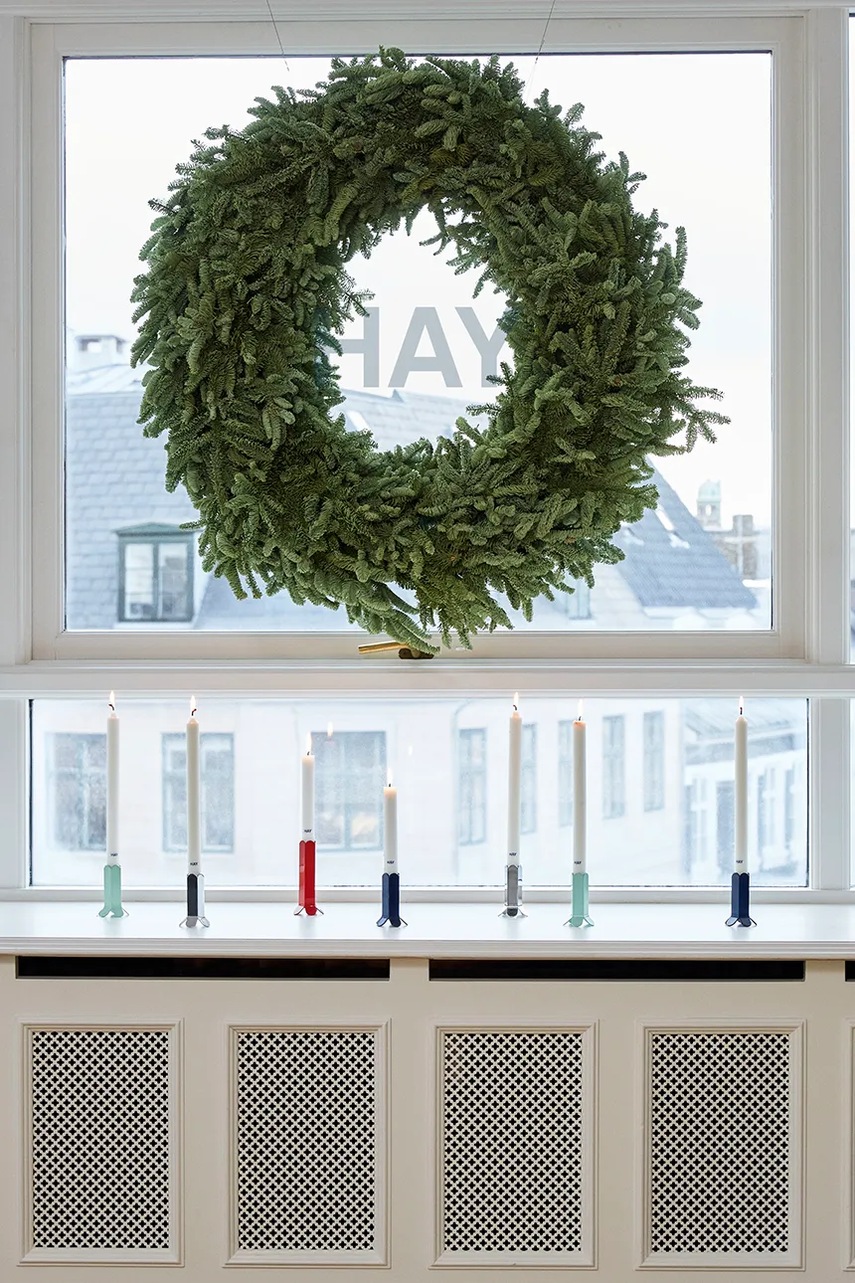 Διακοσμητικό κηροπήγιο HAY Arcs 5,5 x 9 cm χρώμα: ναυτικό μπλε φωτογραφία