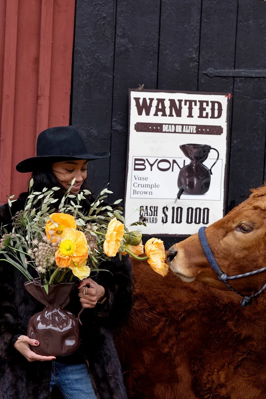 Διακοσμητικό βάζο Byon Crumple 26 cm φωτογραφία