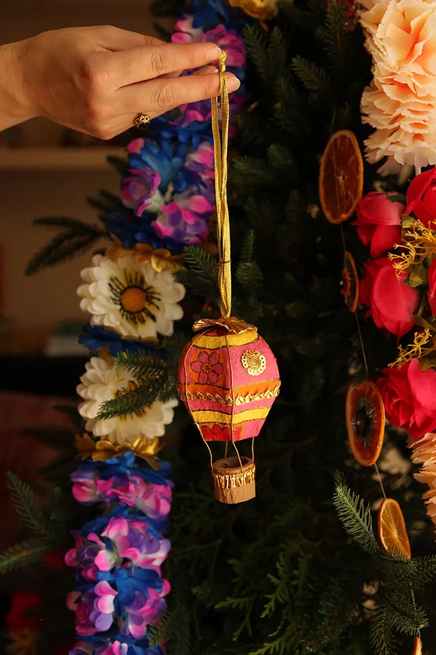 Χριστουγεννιάτικη διακόσμηση Doing Goods Hari Hot Air Balloon φωτογραφία