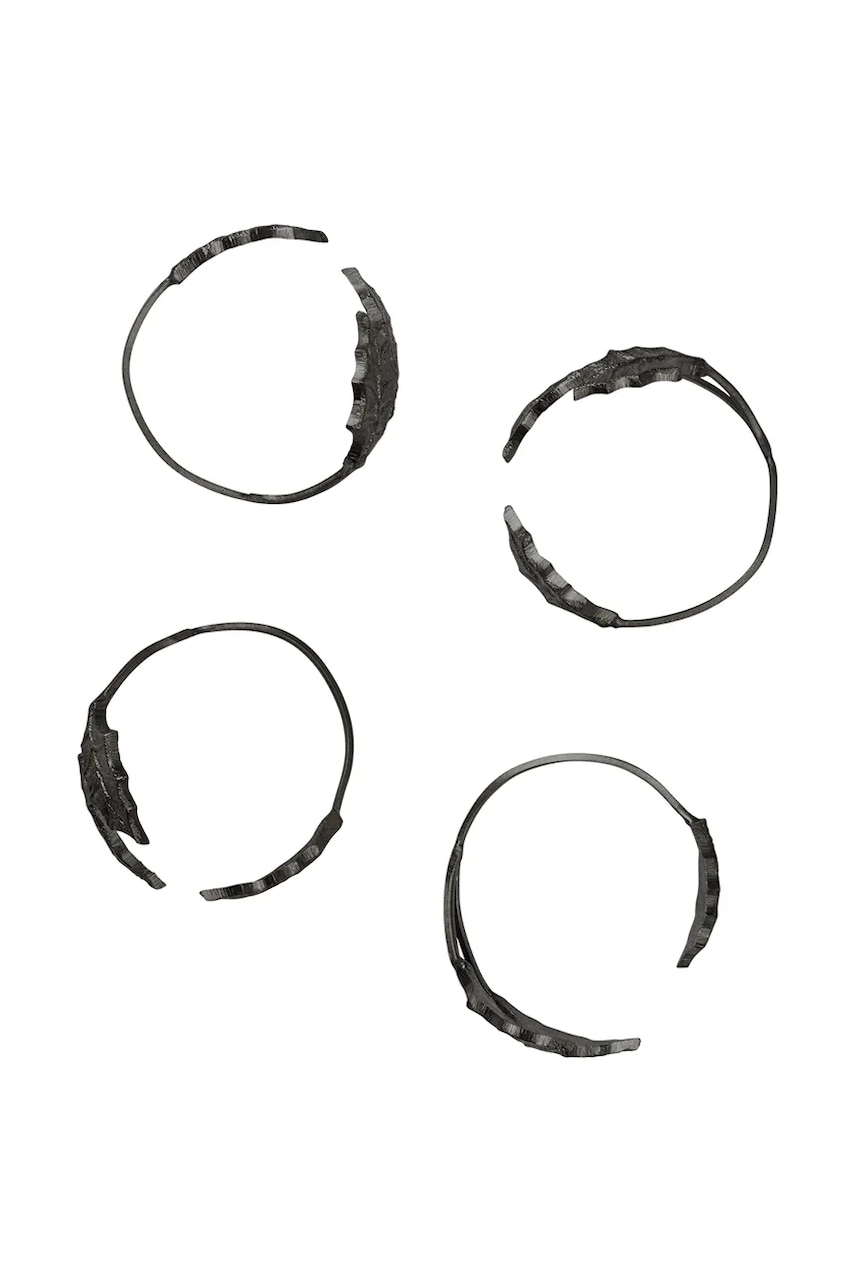Ferm Living set prstena za salvete božićni od mesinga 4-pack Holly Leaf