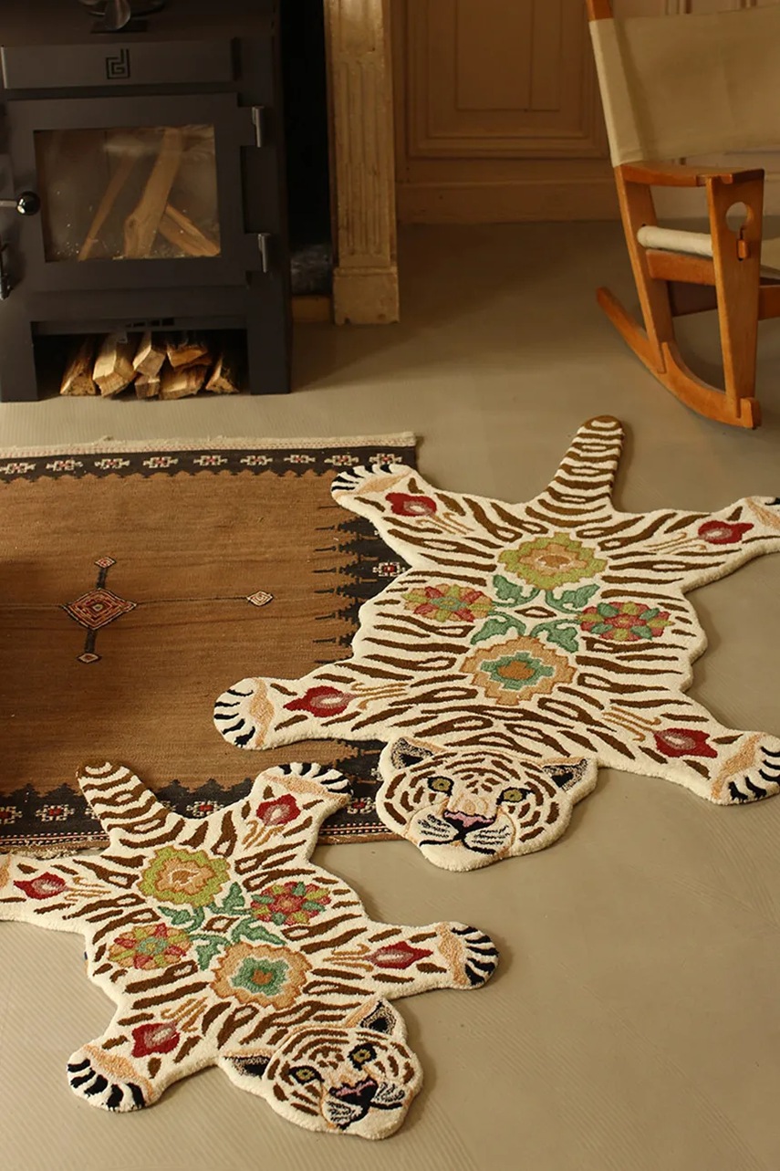 Μάλλινο χαλί Doing Goods Jill Tiger 90 x 63 x 2 cm φωτογραφία