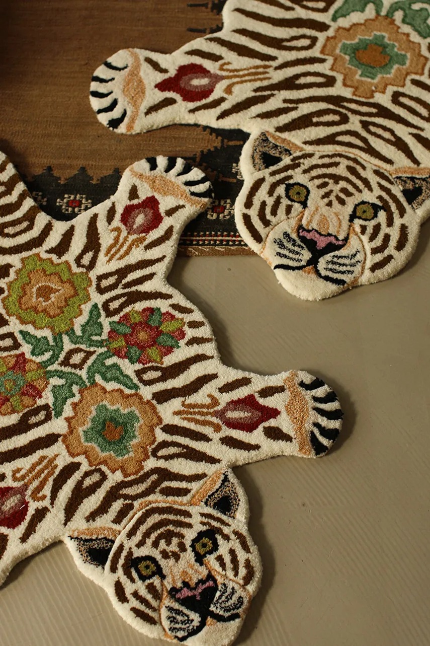 Μάλλινο χαλί Doing Goods Jill Tiger 90 x 63 x 2 cm φωτογραφία