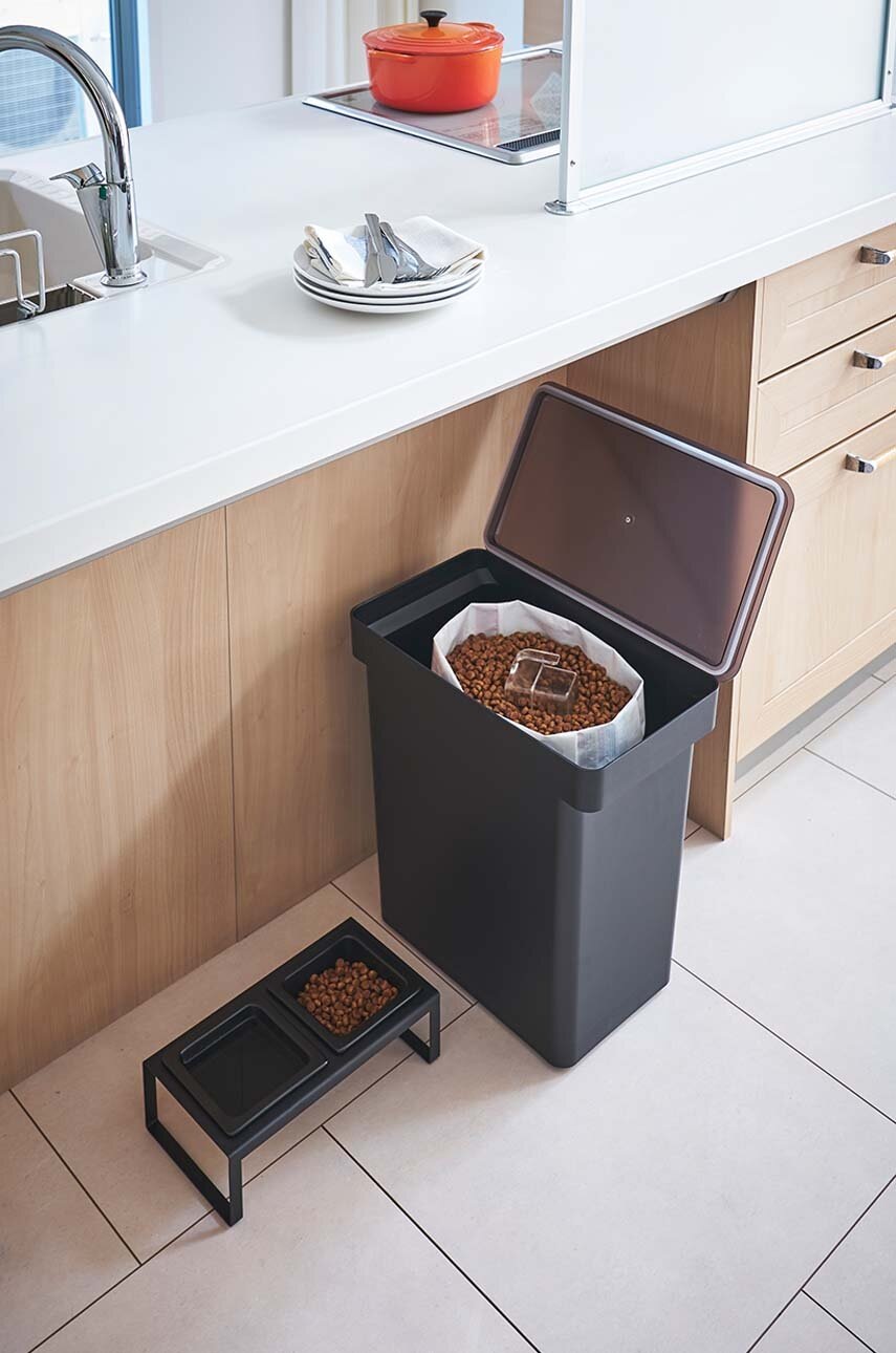 Δοχείο τροφής για κατοικίδια ζώα Yamazaki Tower φωτογραφία