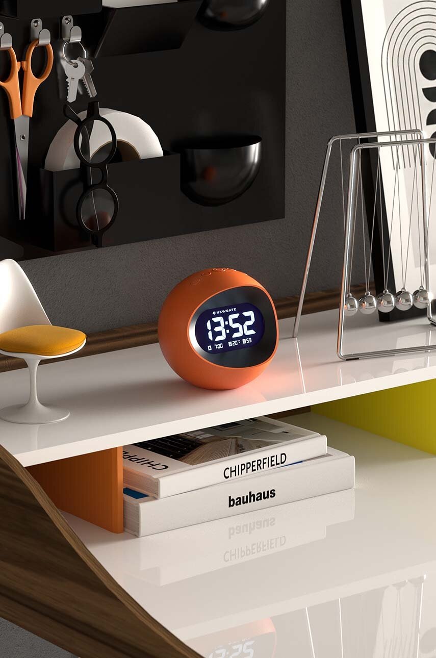 Budík Newgate Centre Of The Earth Alarm Clock