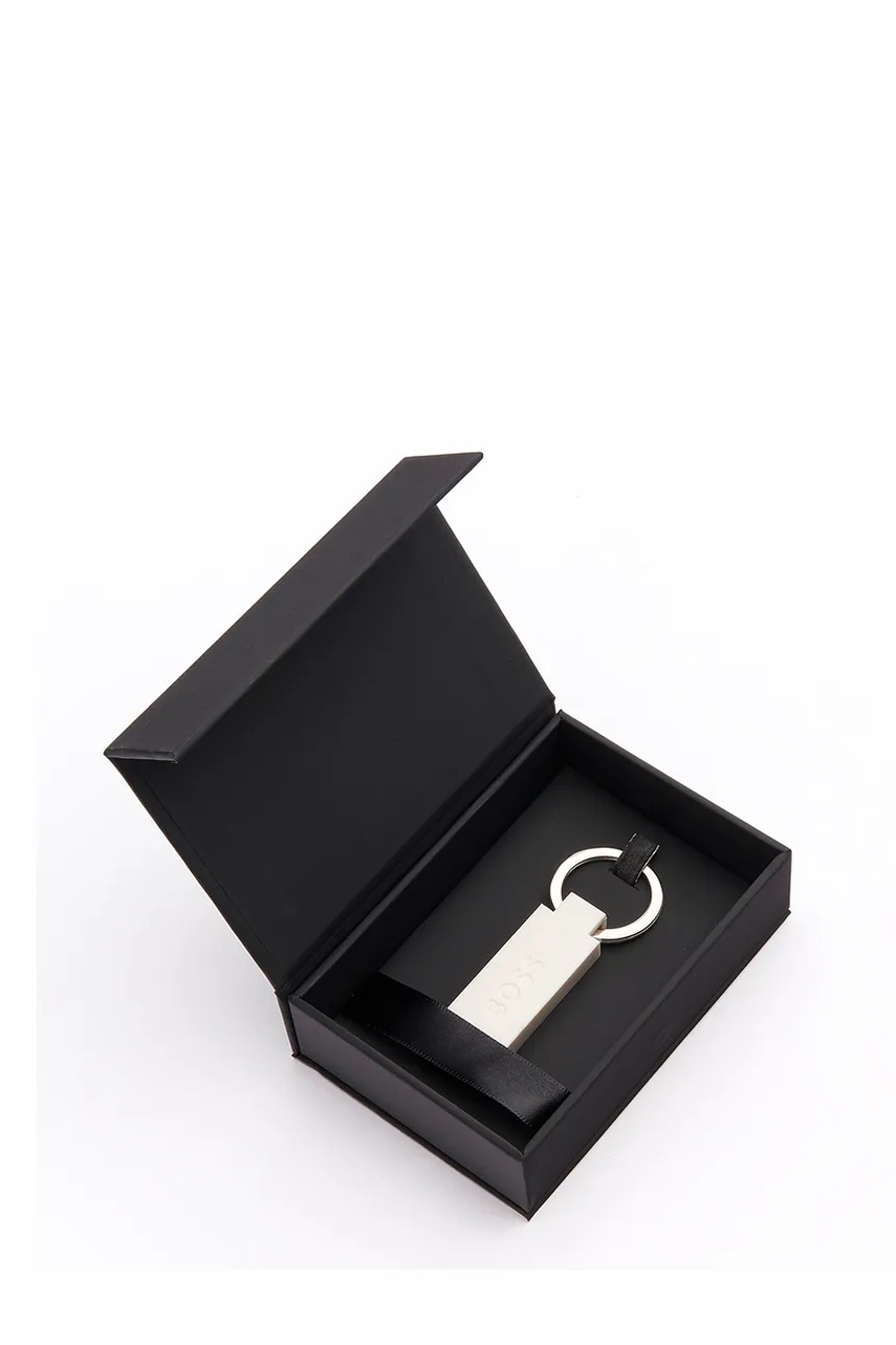 Μπρελόκ BOSS Edge Iconic White χρώμα: άσπρο φωτογραφία