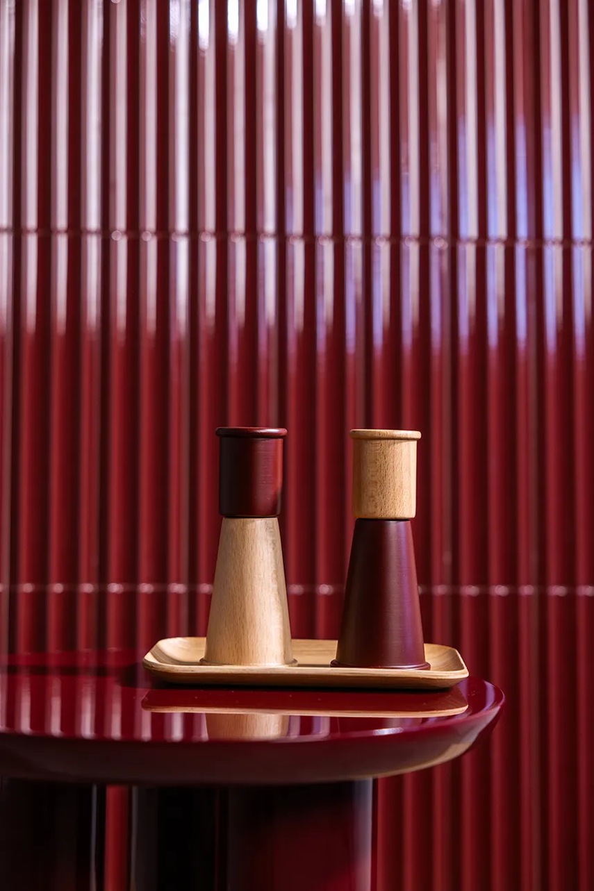 Μύλοι για αλάτι και πιπέρι Sagaform Kurken S/15 cm χρώμα: μπορντό φωτογραφία