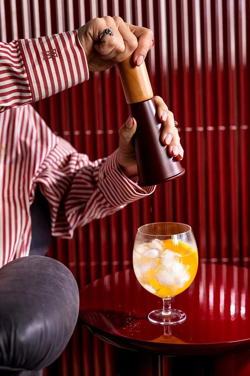 Μύλος Sagaform 20,5 cm M χρώμα: μπορντό φωτογραφία