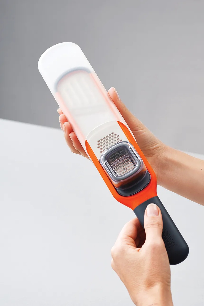 Терка с пластинчатым ножом Joseph Joseph Handi Grate 28 cm цвет оранжевый