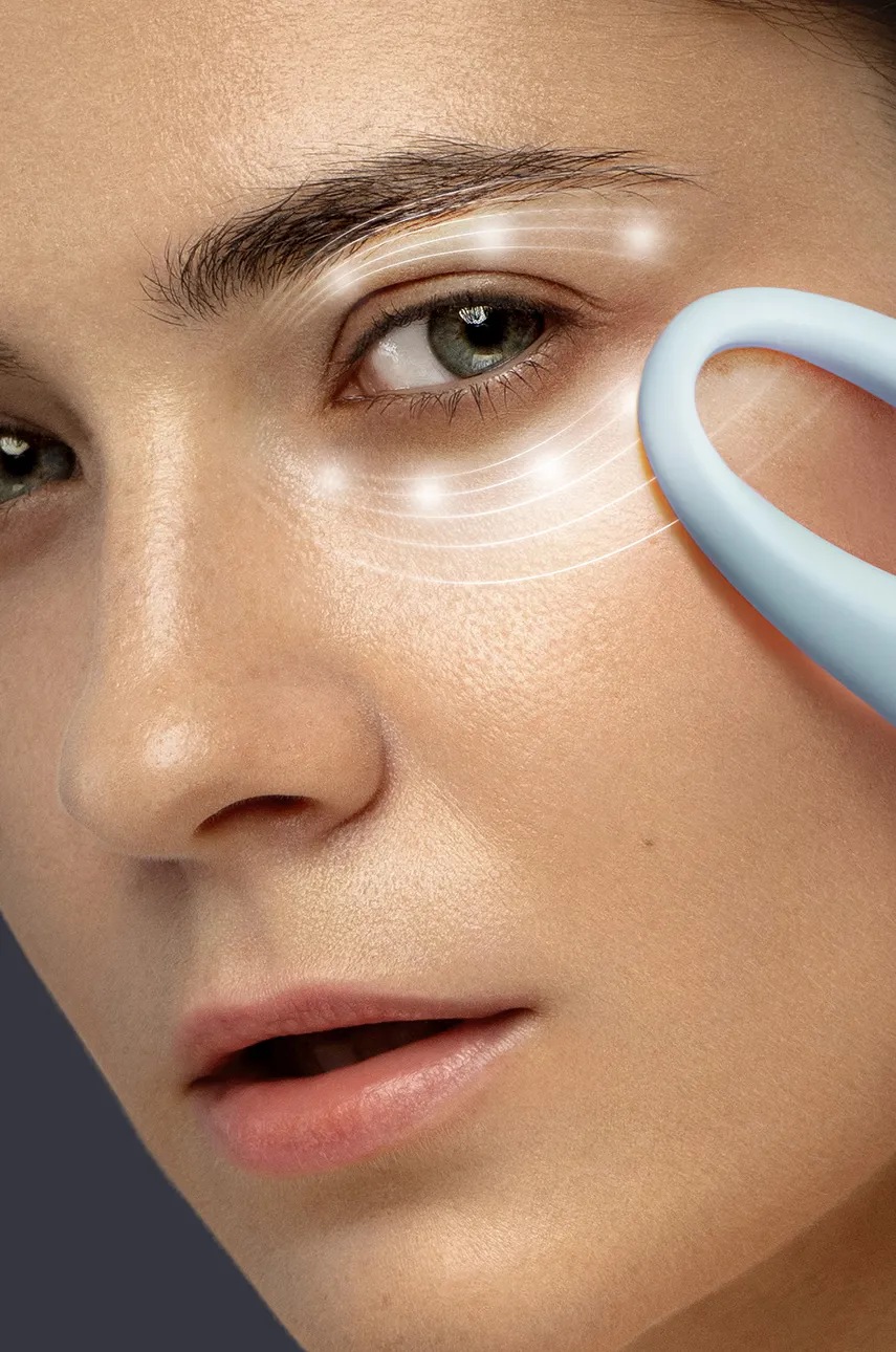 Revitalizační masážní přístroj na oční okolí FOREO IRIS 2 Eye Massager Mint (obrázek 5)
