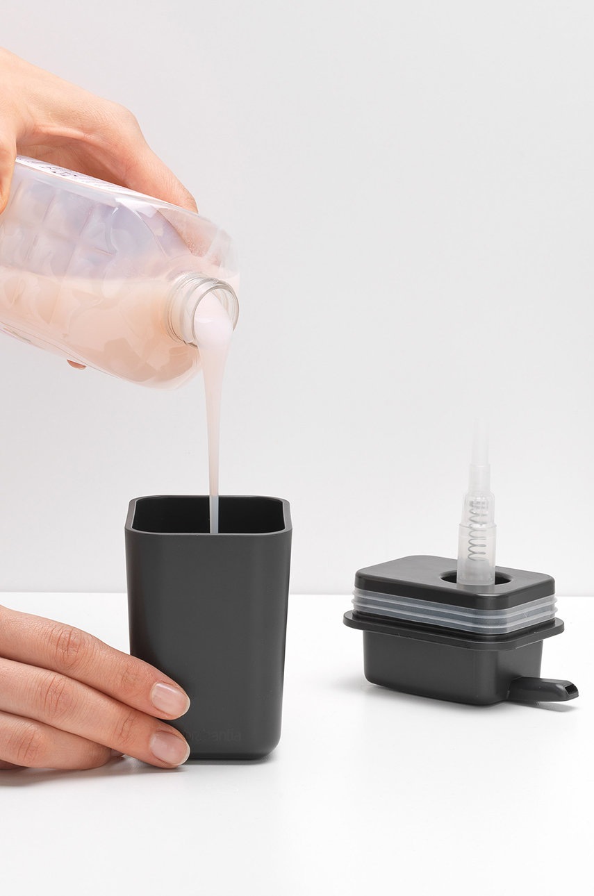 Brabantia Dávkovač mydla 250 ml (obrázok 7)