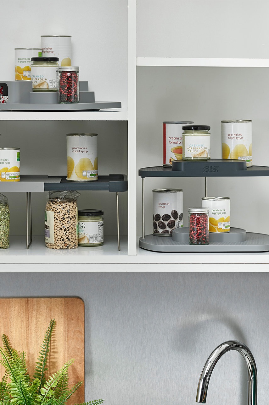 Joseph Joseph περιστροφικός οργανωτής ντουλαπιών CupboardStore φωτογραφία