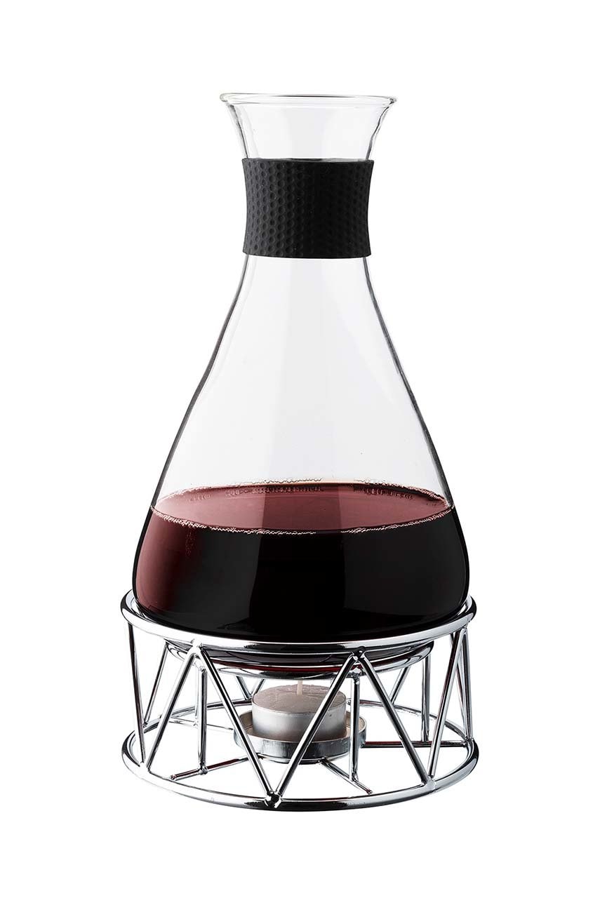 Dorre decantor de vin fiert cu farfurie