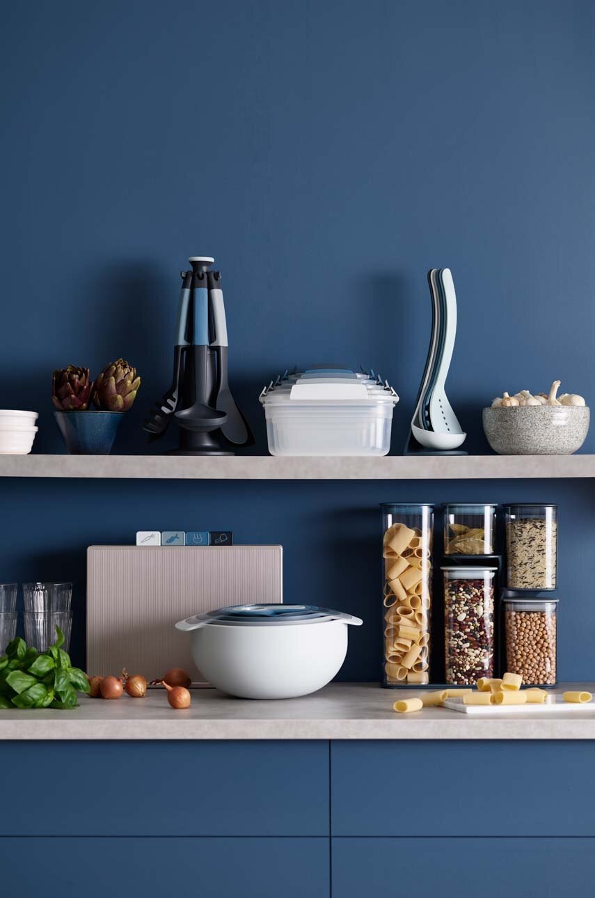 Σετ δοχείων αποθήκευσης με καπάκι Joseph Joseph Podium™ 5-pack φωτογραφία