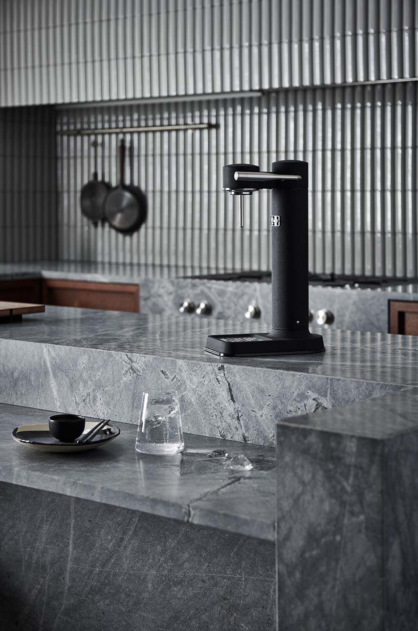 Παρασκευαστής ανθρακούχου νερού Aarke Carbonator 3 φωτογραφία