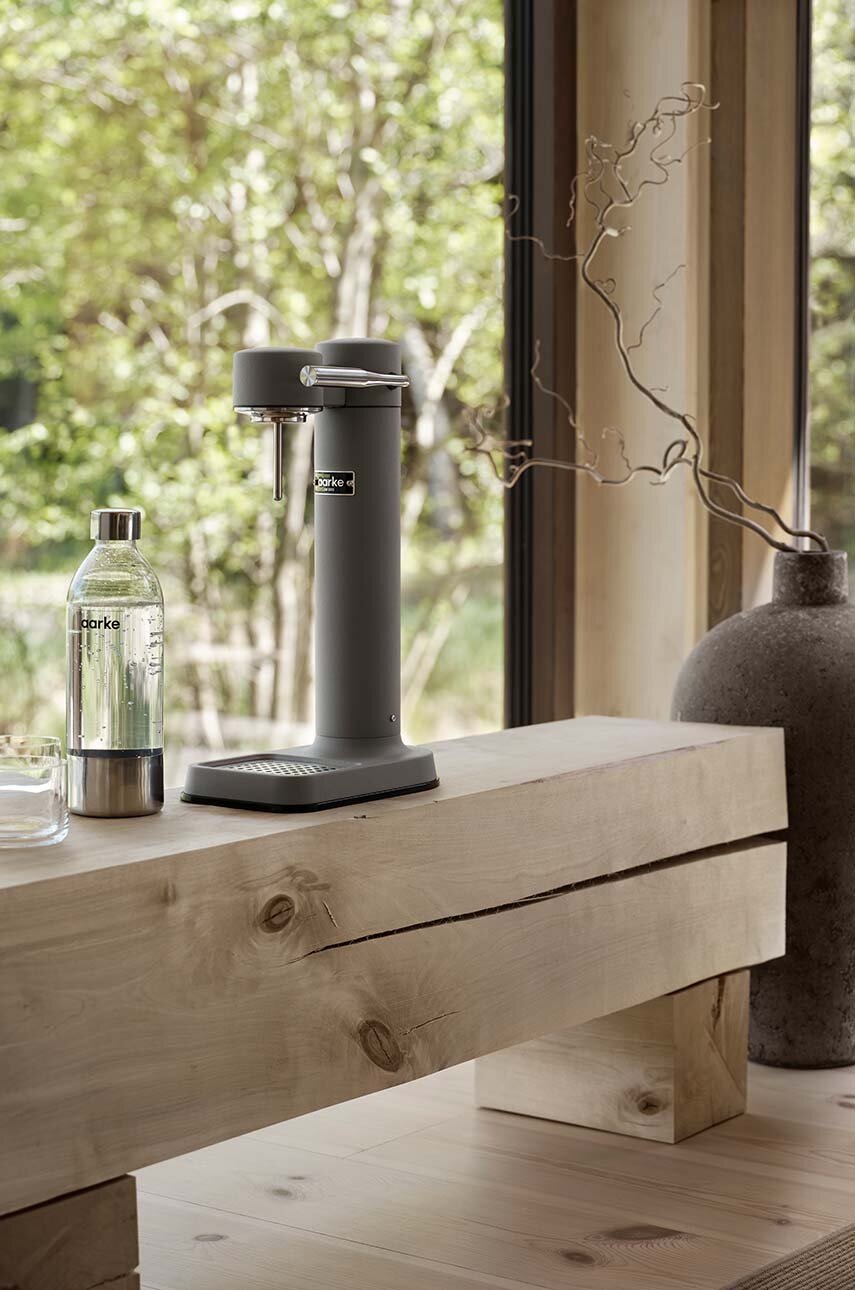Παρασκευαστής ανθρακούχου νερού Aarke Carbonator 3 φωτογραφία