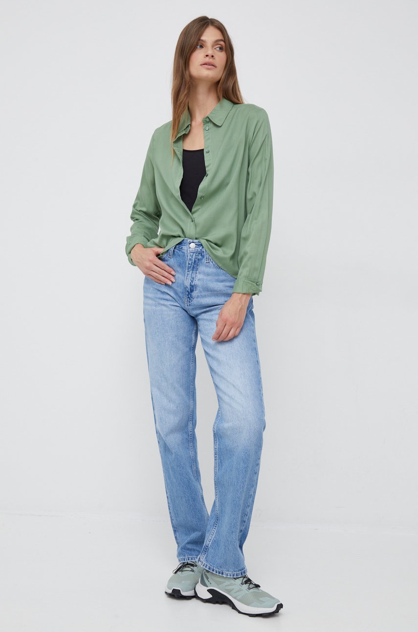 

Рубашка Vero Moda женская цвет зелёный regular классический воротник