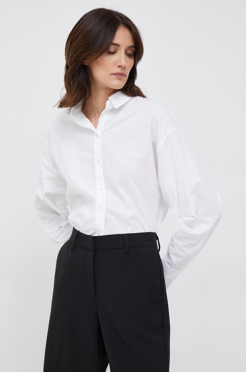 

Памучна риза Vero Moda дамска в бяло със свободна кройка с класическа яка, Бял