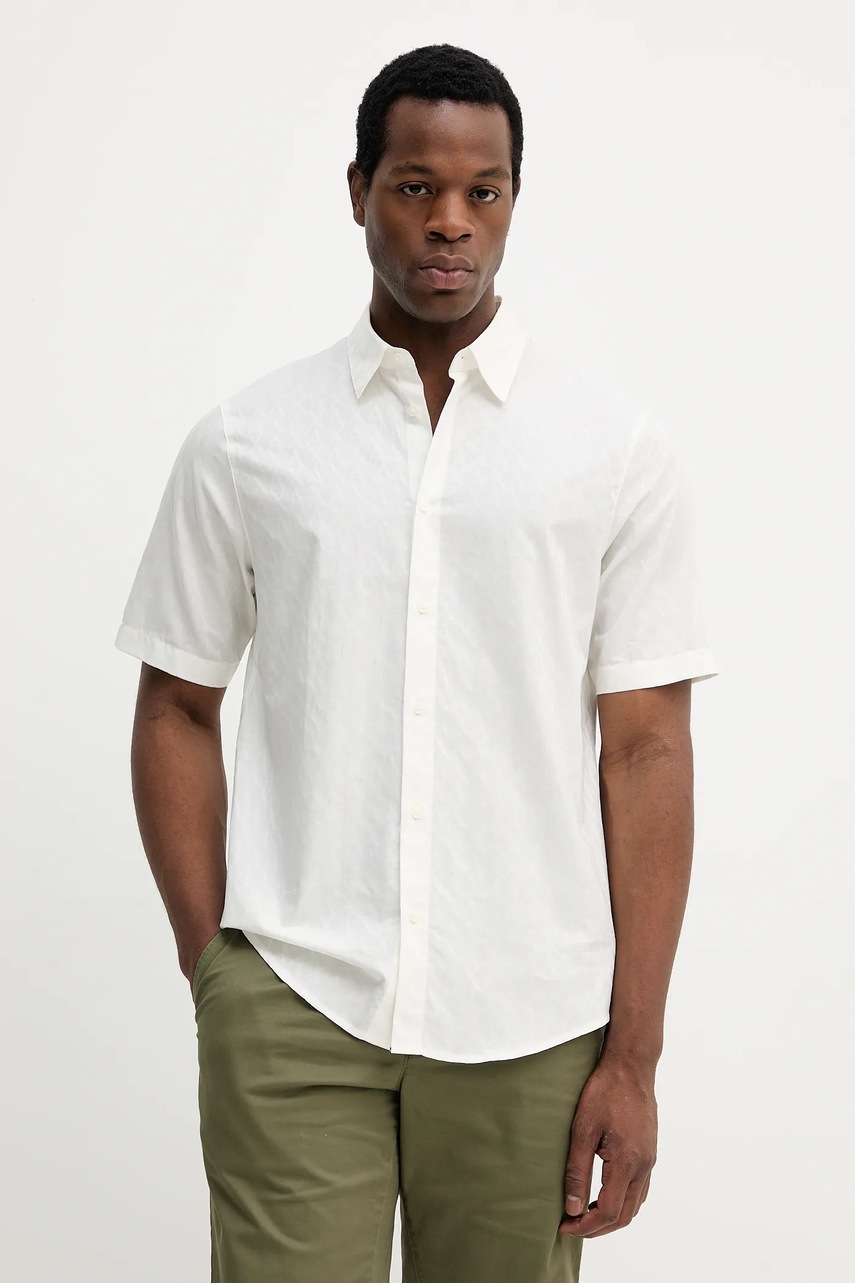 Levně Bavlněná košile Armani Exchange pánská, béžová barva, regular, s klasickým límcem, XM001935 AF16631
