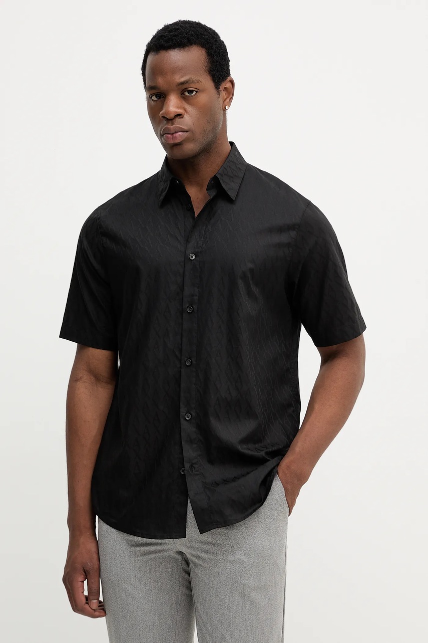 Levně Bavlněná košile Armani Exchange pánská, černá barva, regular, s klasickým límcem, XM001935 AF16631