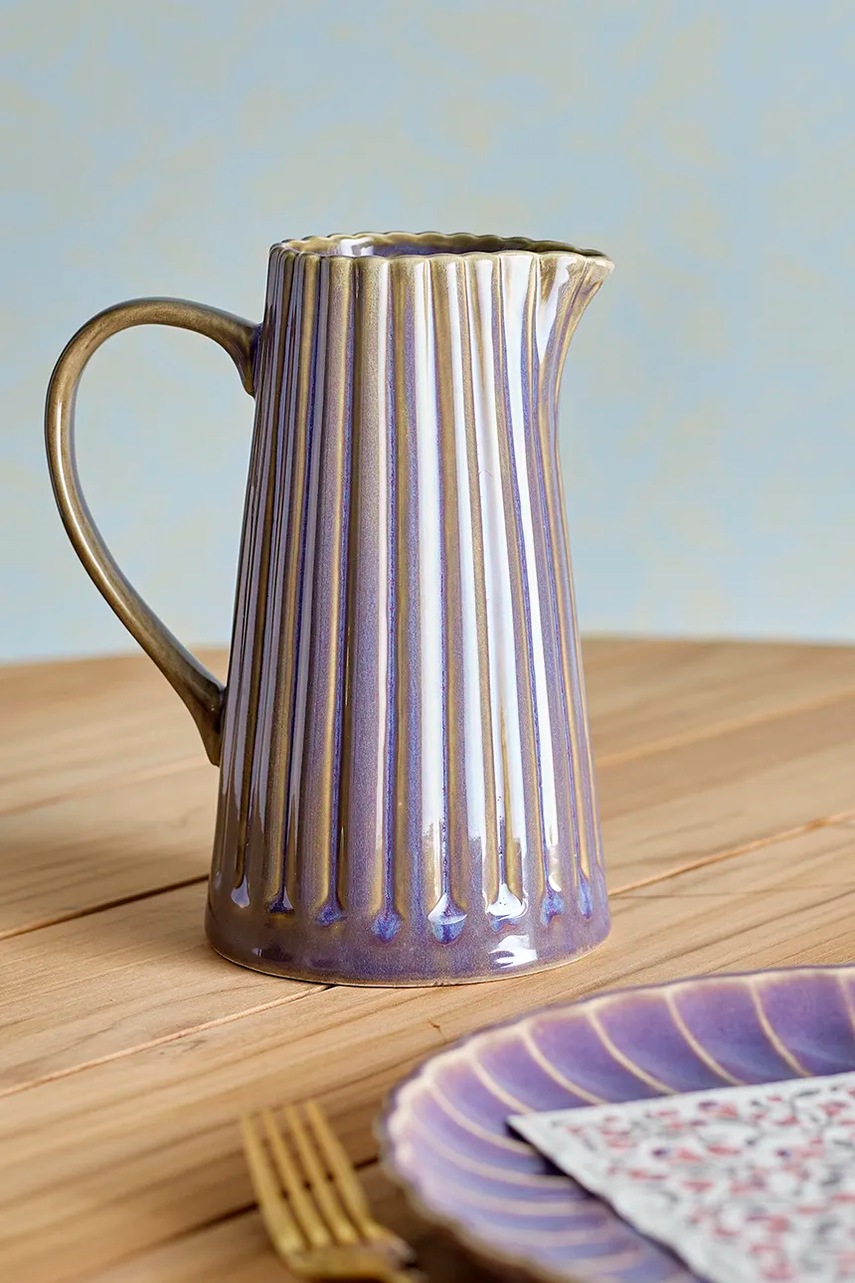 Κανάτα Bloomingville Latina 1,2 L χρώμα: μπορντό φωτογραφία