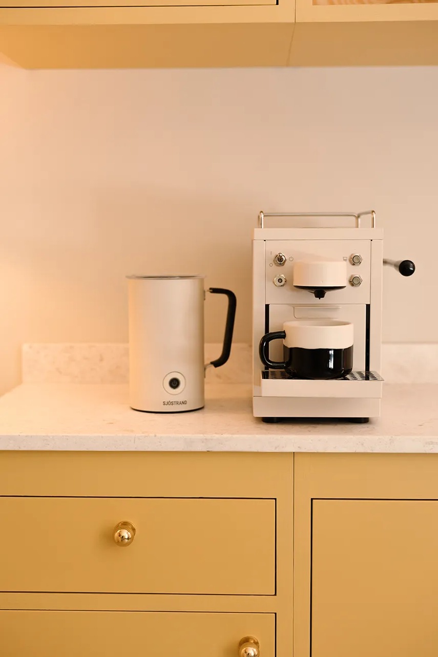 Sjostrand Αφροποιητής για γάλα από ανοξείδωτο χάλυβα 20,5 x 12,5 x 15,5 cm φωτογραφία