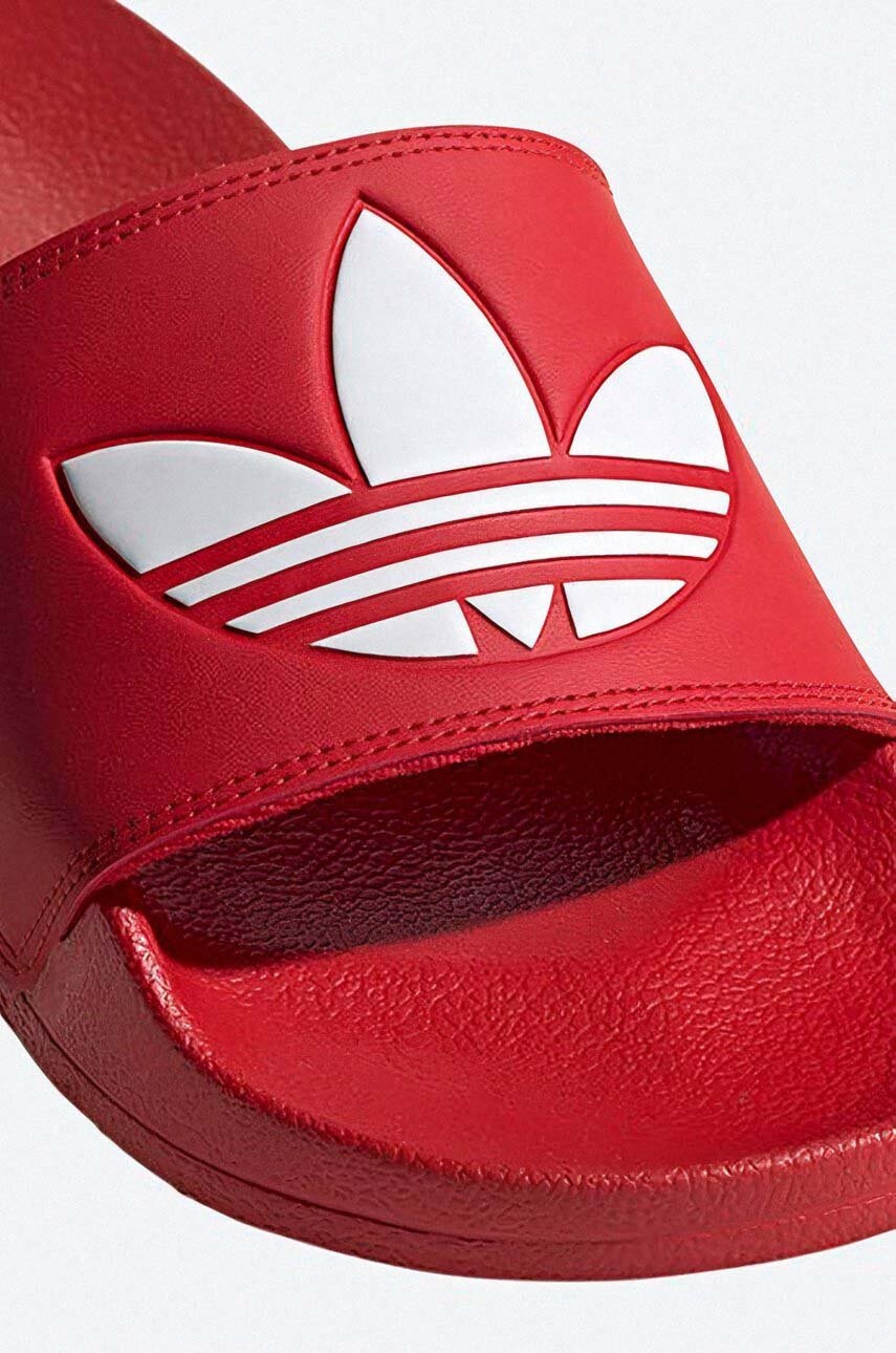 Παντόφλες adidas Originals Klapki adidas Originals Adilette FU8296 χρώμα: κόκκινο φωτογραφία