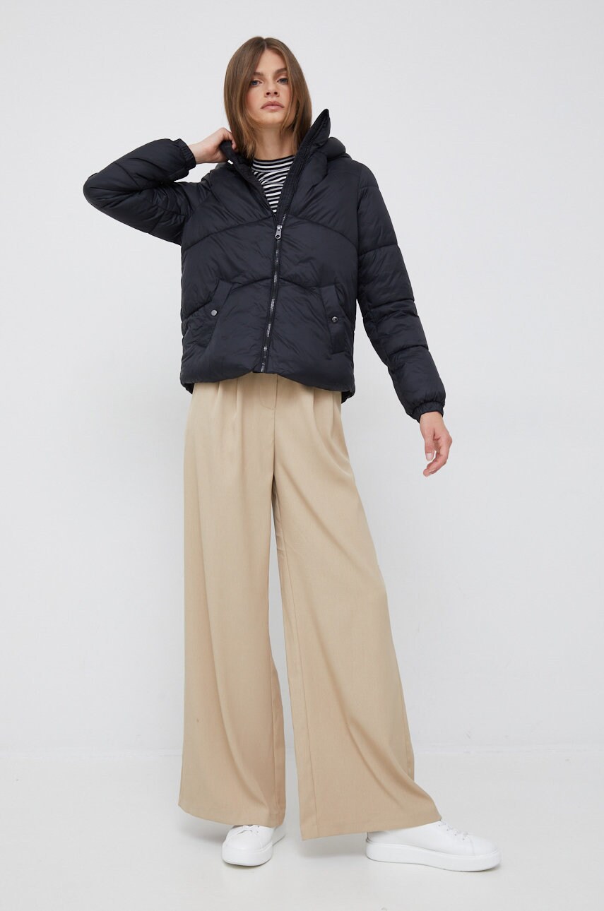

Куртка Vero Moda женская цвет чёрный зимняя