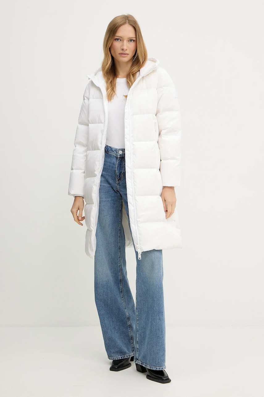 Пуховая куртка Armani Exchange цвет белый демисезонная XW000251 AF12286 Пуховая куртка Armani Exchange цвет белый демисезонная XW000251 AF12286