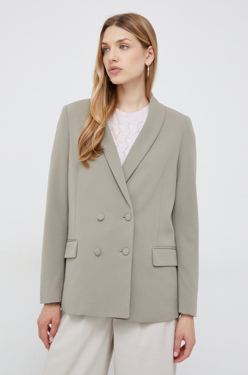 Vero moda sacou culoarea verde, cu doua randuri de nasturi, neted