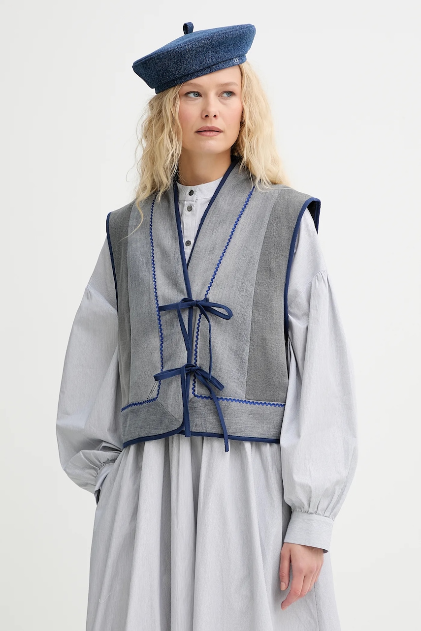 Renewed vestă creative upcycling culoarea gri, un singur rând de nasturi, Renewed INTU x Answear