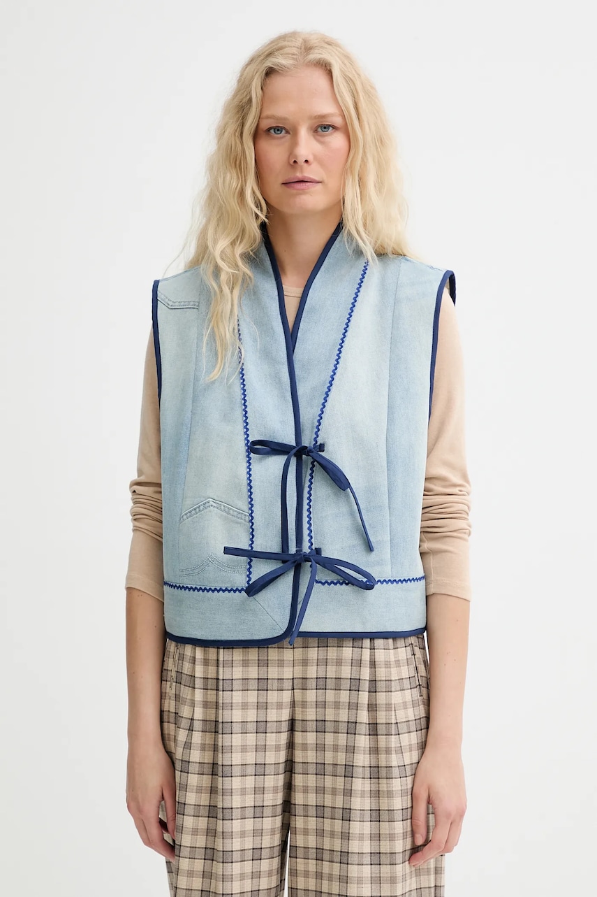 Renewed vesta creative upcycling un singur rand de nasturi, Renewed INTU x Answear