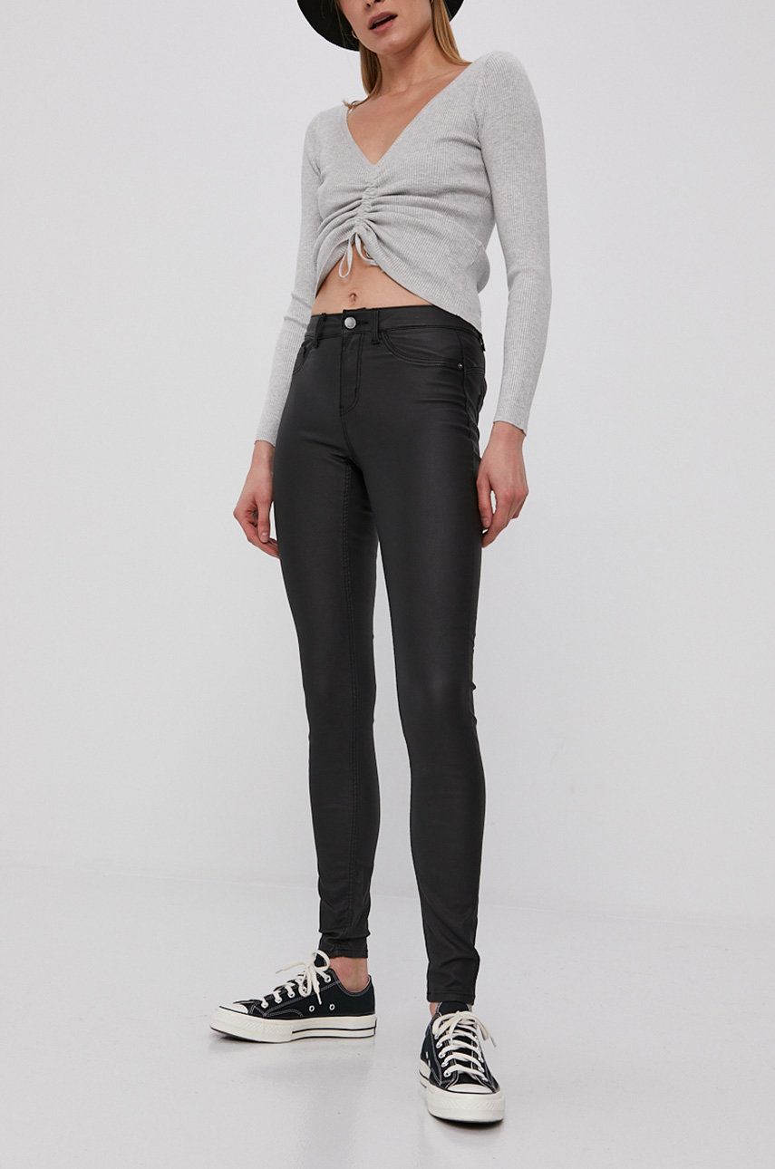 Pieces Pantaloni femei, culoarea negru, mulat, medium waist answear.ro imagine megaplaza.ro