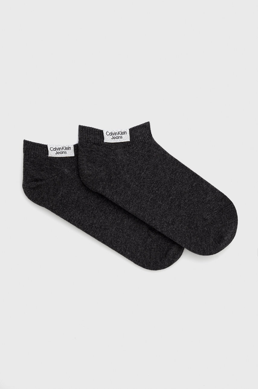 

Чорапи Calvin Klein Jeans дамски в сиво 701218749, Сив