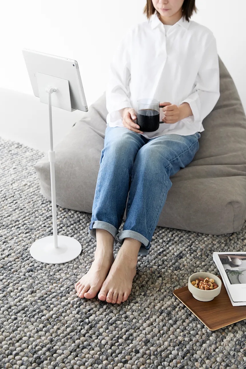 Ρυθμιζόμενη βάση για τάμπλετ Yamazaki Smart 40,8-65,8 cm φωτογραφία