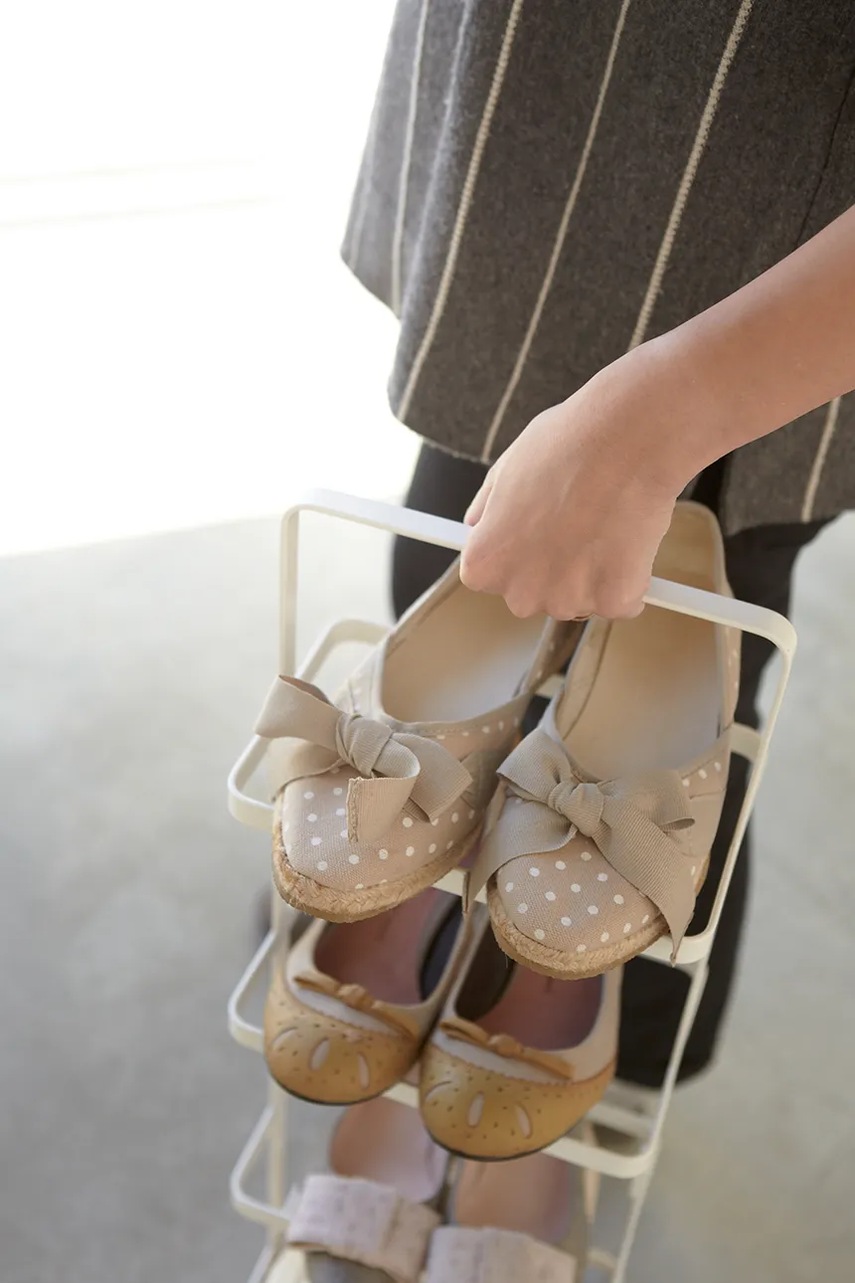 Ράφι παπουτσιών Yamazaki Tower χρώμα: άσπρο φωτογραφία