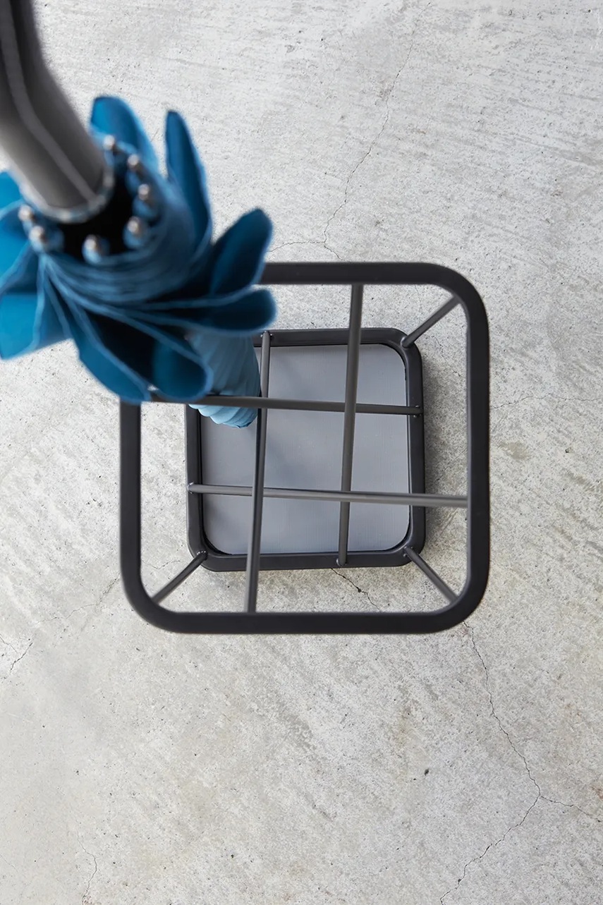 Ομπρελοθήκη Yamazaki Nine Square χρώμα: μαύρο φωτογραφία