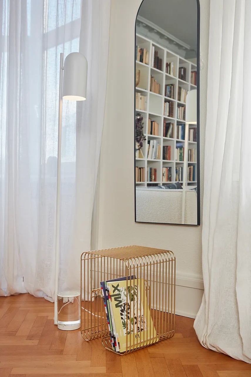 Σκαμπό AYTM Curva χρώμα: κίτρινο, 0 φωτογραφία