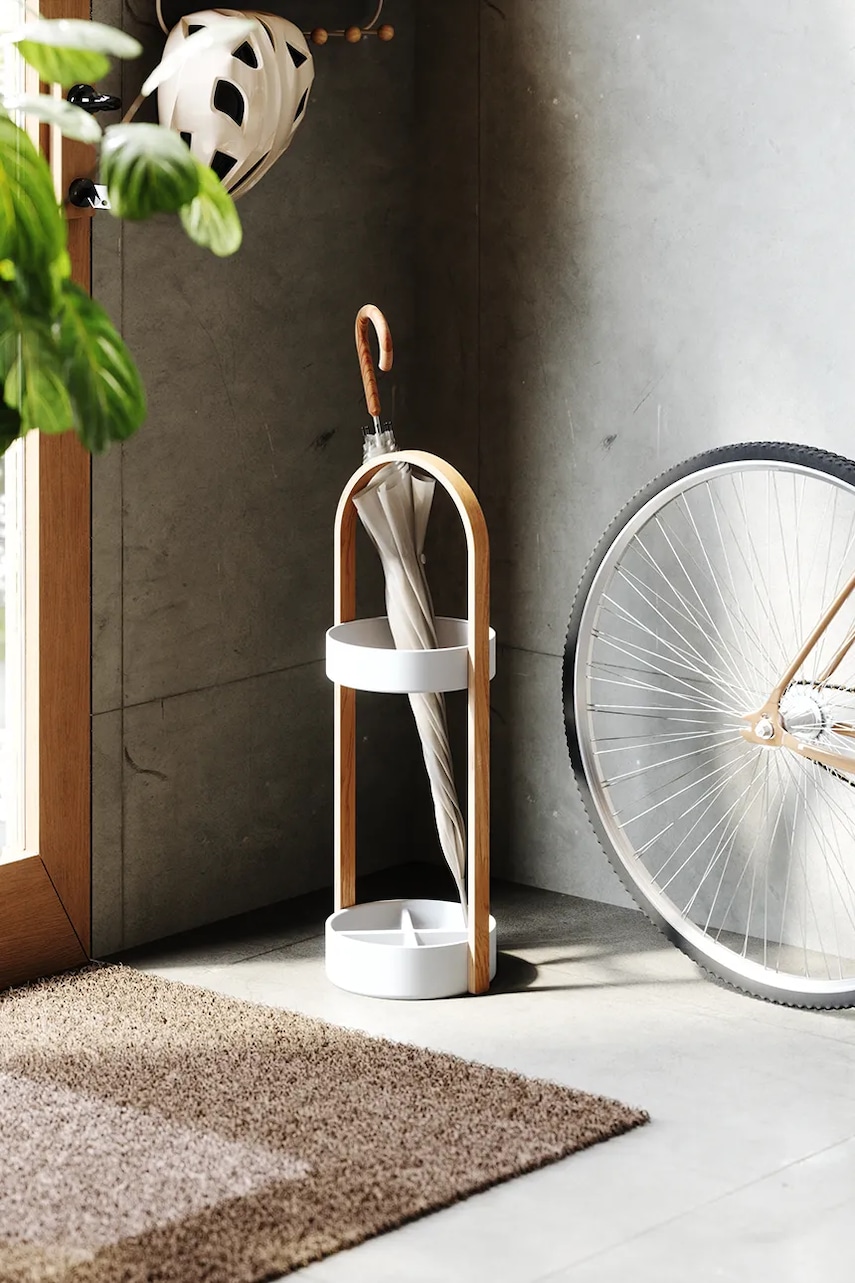 Stojan na deštníky Umbra Hub