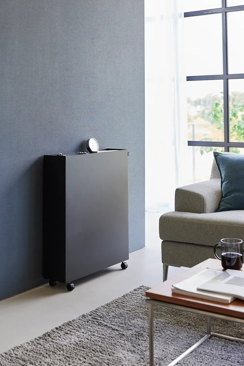 Βιβλιοθήκη με ρόδες Yamazaki Tower χρώμα: μαύρο φωτογραφία