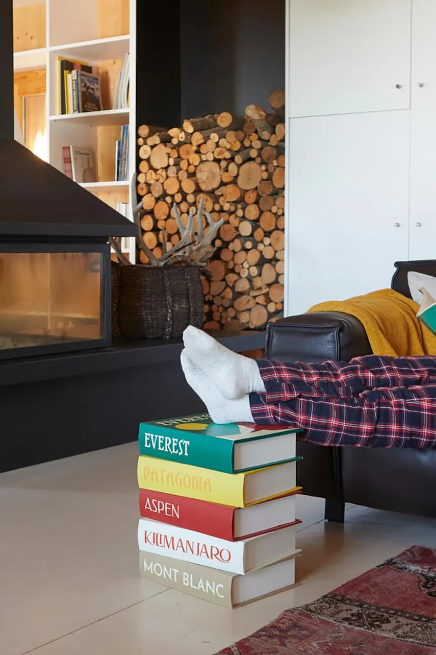 Stůl Balvi Mountains Book Stack 38 x 33,27 cm