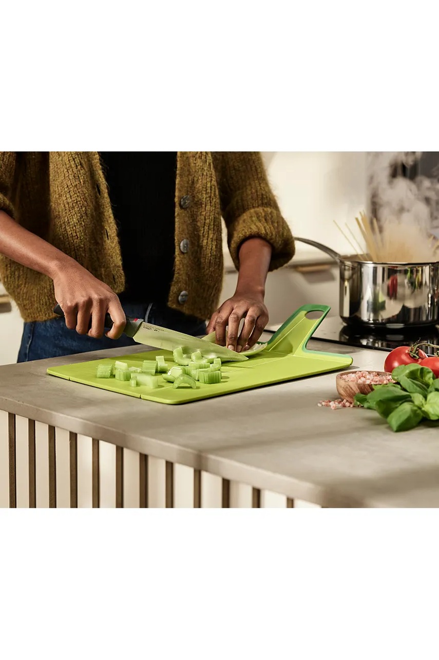 Επιφάνεια κοπής Joseph Joseph Chop2Pot™ φωτογραφία