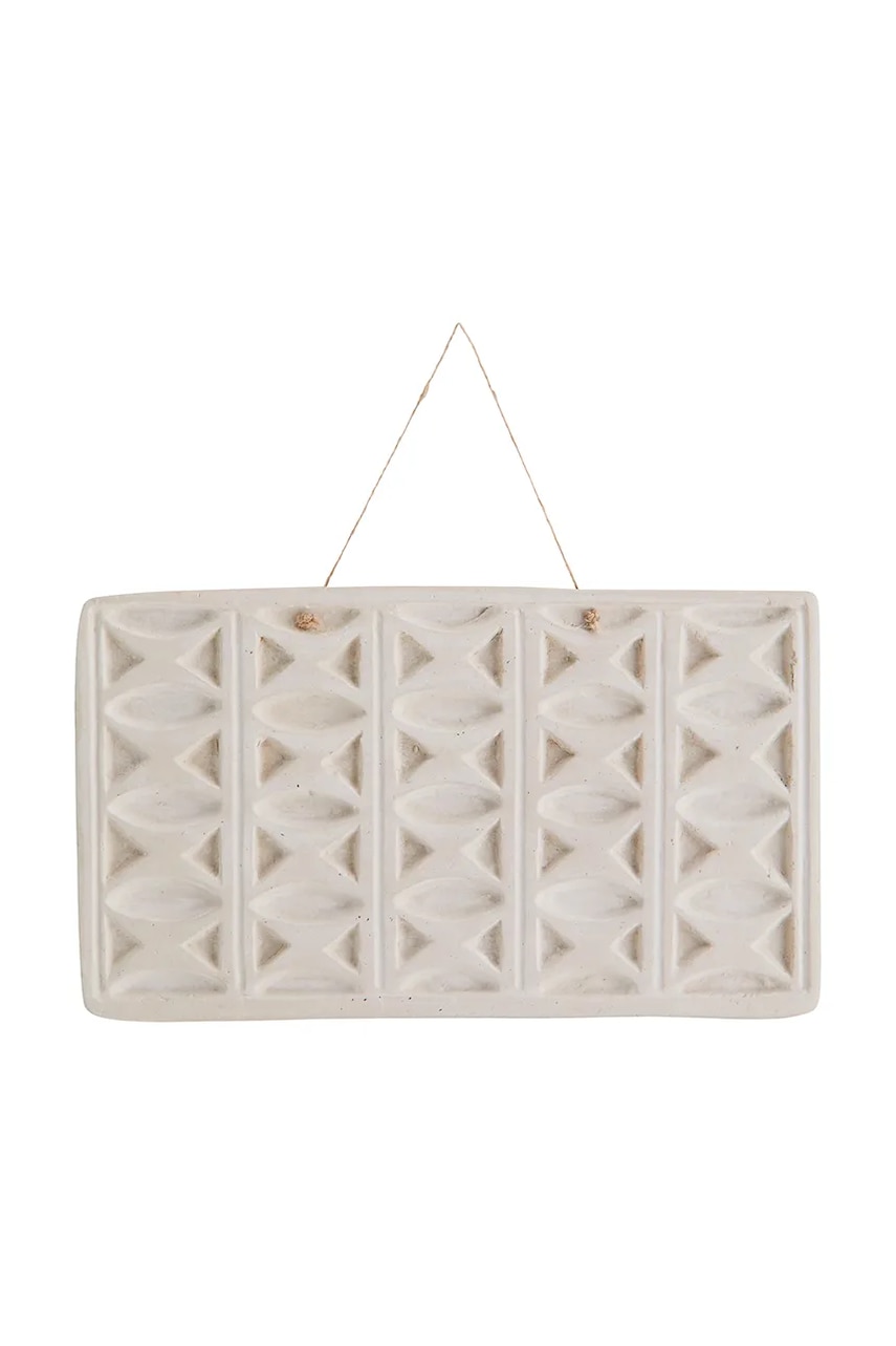 Madam Stoltz decoratiune de perete 26,5 x 15,5 x 1 cm culoarea alb